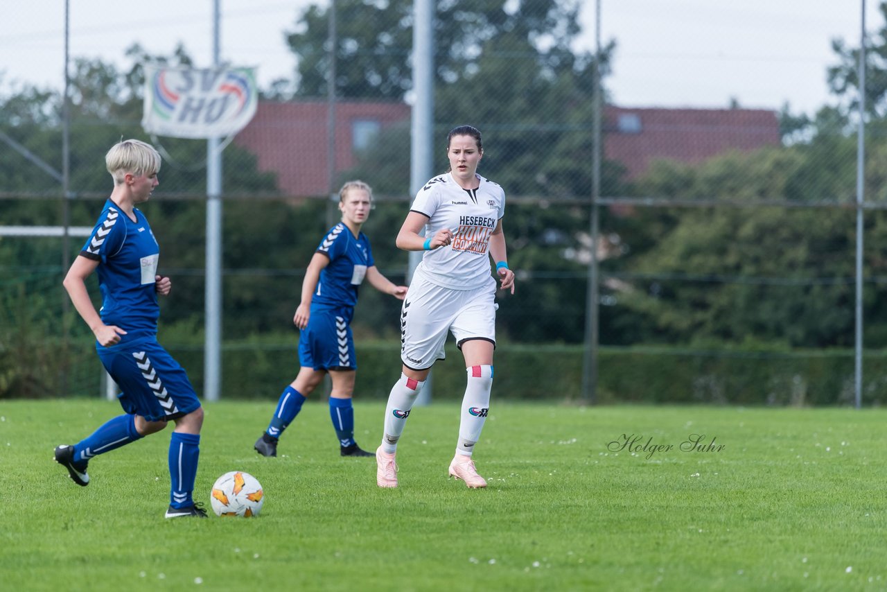 Bild 195 - F SV Henstedt Ulzburg II - SSC Hagen Ahrensburg : Ergebnis: 0:4